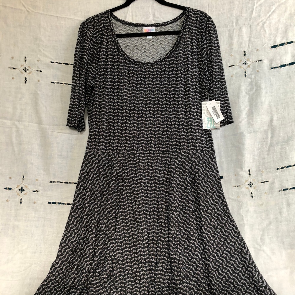 LuLaRoe Nicole dress